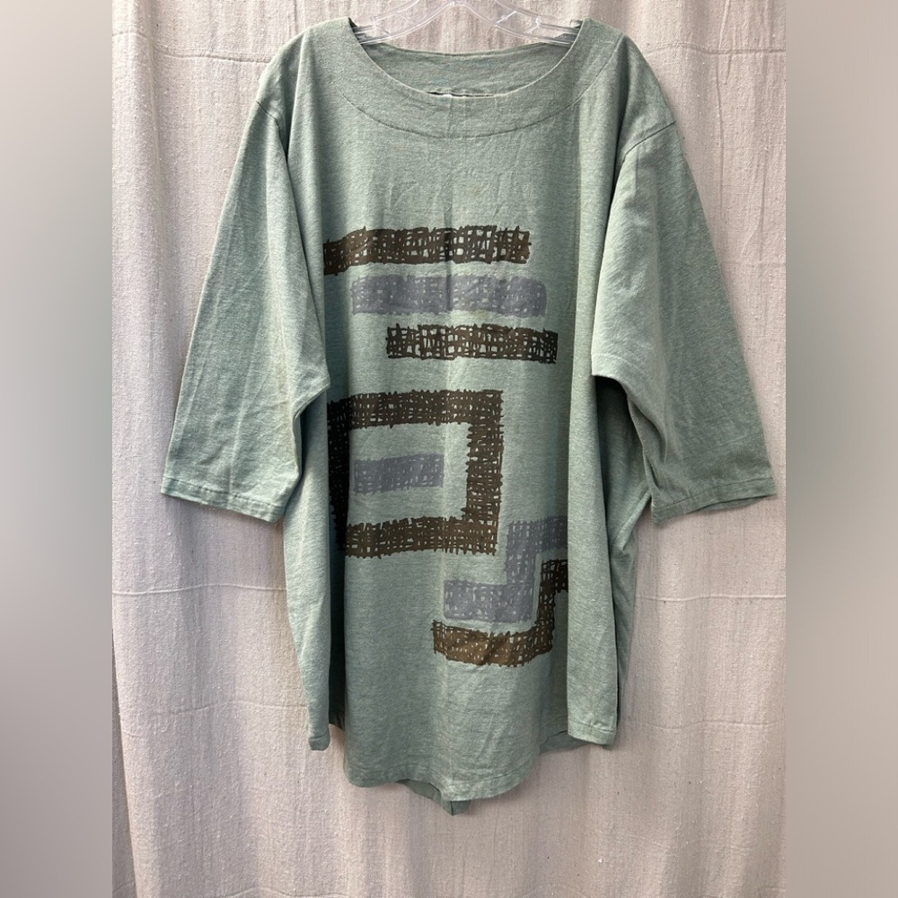 BUDDIES/ loose top/ one size fits all /